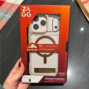 iPhone 17 Pro Max Case